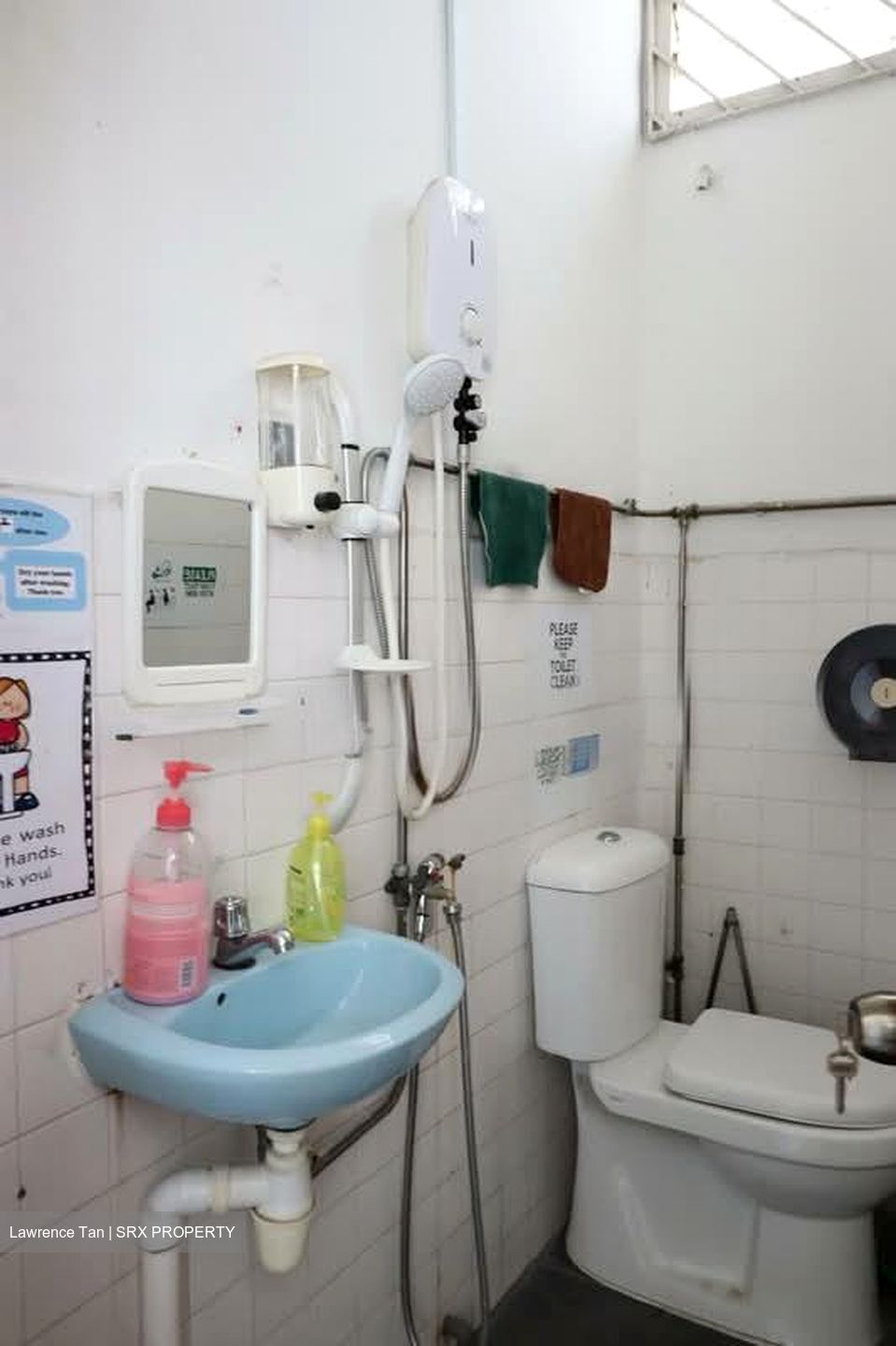 Yishun Street 22 (D27), Shop House #595006011